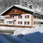 Bed and breakfast Haus Jochum Langen am Arlberg