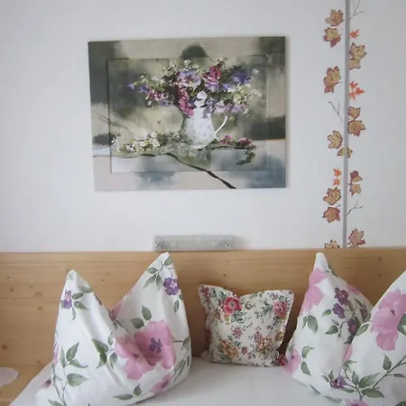 Frühstückspension Haus Jochum 3*