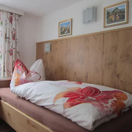 Haus Jochum Langen am Arlberg